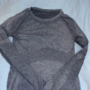Athleta long sleeve workout shirt.